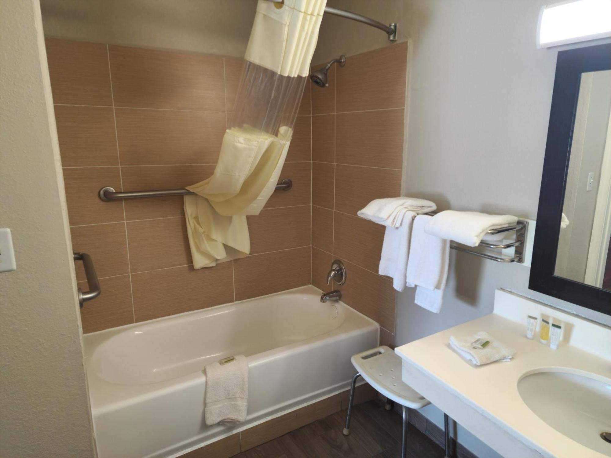 Days Inn By Wyndham Hardeeville Near Hilton Head Luaran gambar