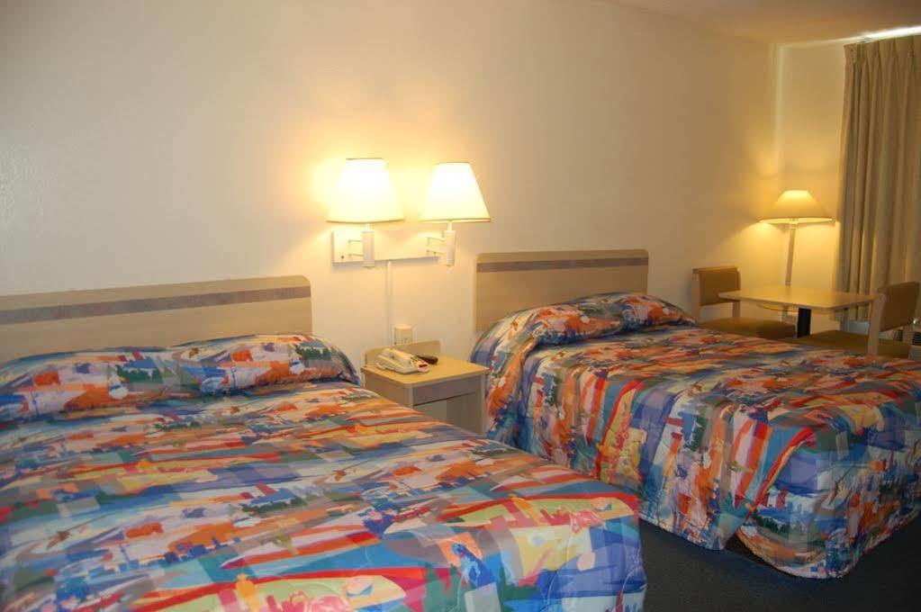 Days Inn By Wyndham Hardeeville Near Hilton Head Luaran gambar